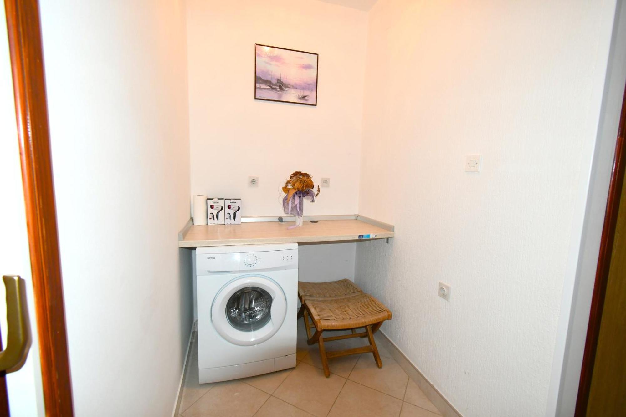 Lopar 239 Hotel Luaran gambar